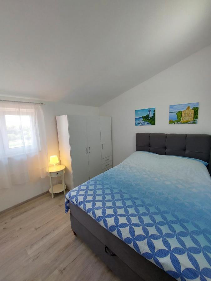 Apartman Ana Stinjan Ngoại thất bức ảnh